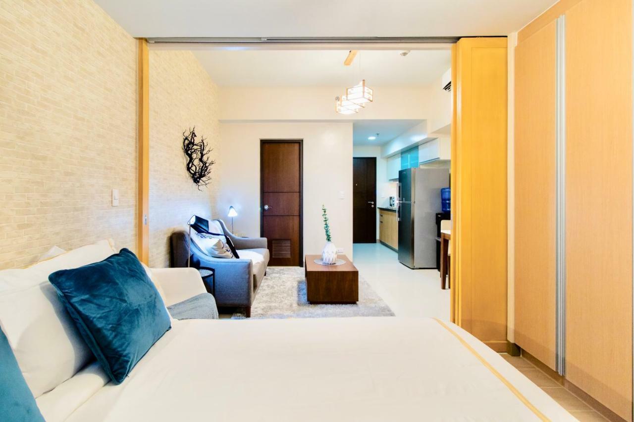 One Uptown Residence Bgc Pateros ภายนอก รูปภาพ