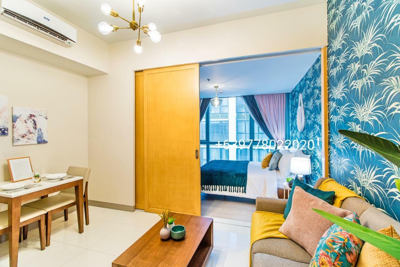 One Uptown Residence Bgc Pateros ภายนอก รูปภาพ