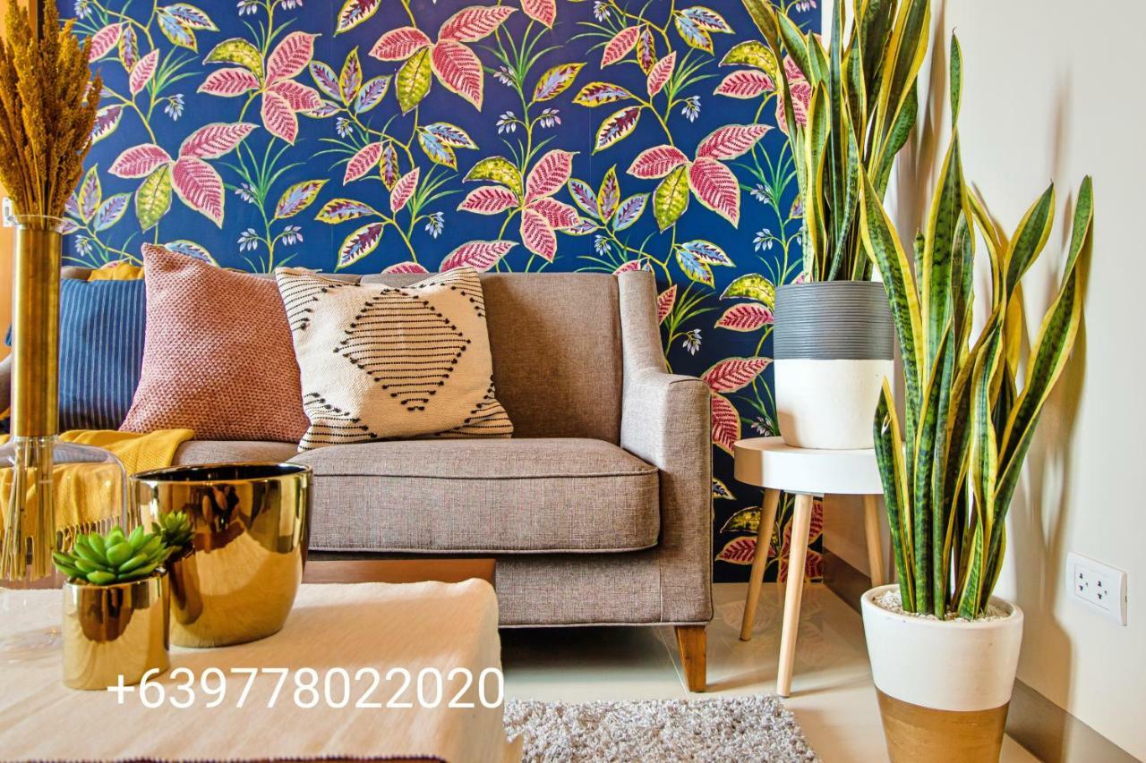 One Uptown Residence Bgc Pateros ภายนอก รูปภาพ